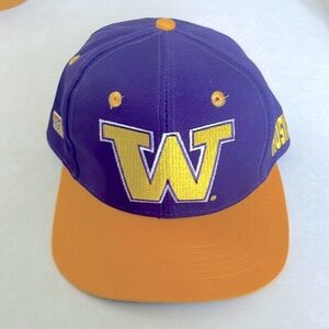 90’s Vintage Washington Huskies Hat